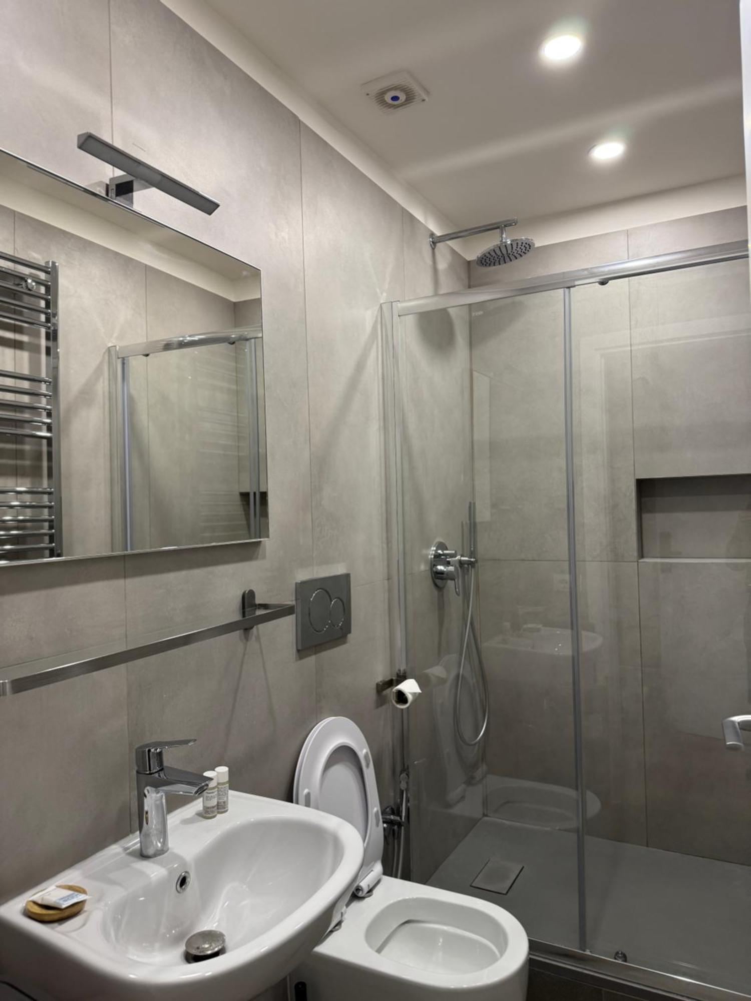 Flat 7 Rome Guesthouse Esterno foto